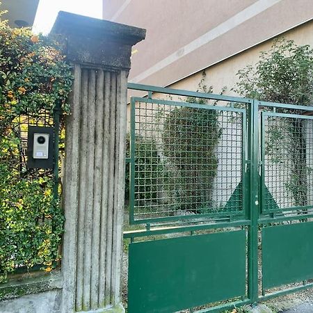 טורינו Appartamento Indipendente A Mirafiori Sud מראה חיצוני תמונה